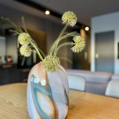 Modern Apartment With Hot Tub In Akureyri Esterno foto