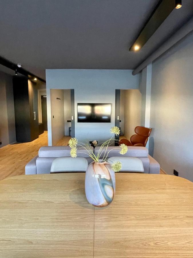 Modern Apartment With Hot Tub In Akureyri Esterno foto