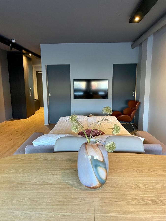 Modern Apartment With Hot Tub In Akureyri Esterno foto