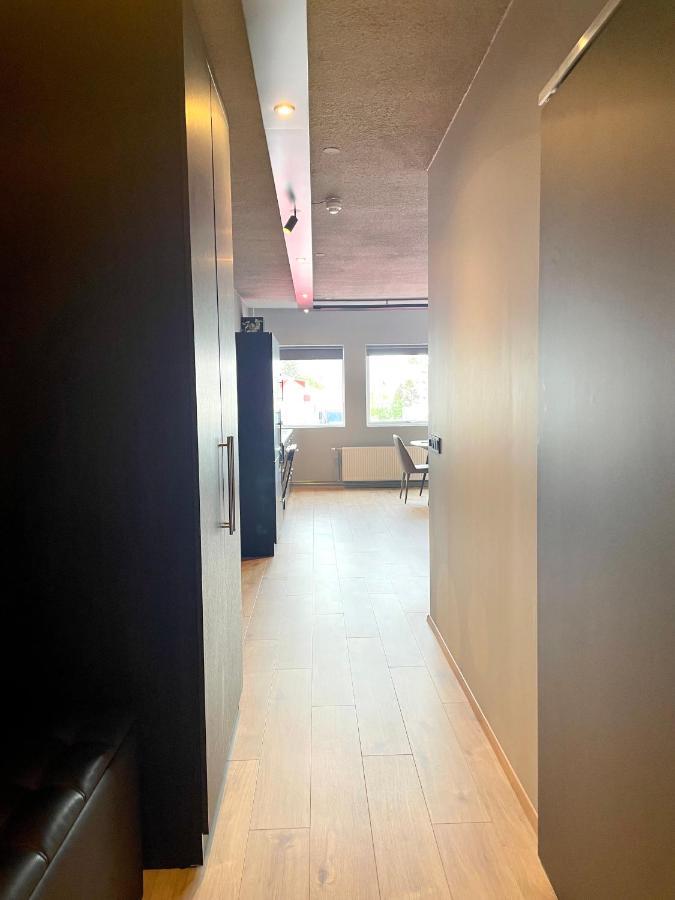 Modern Apartment With Hot Tub In Akureyri Esterno foto